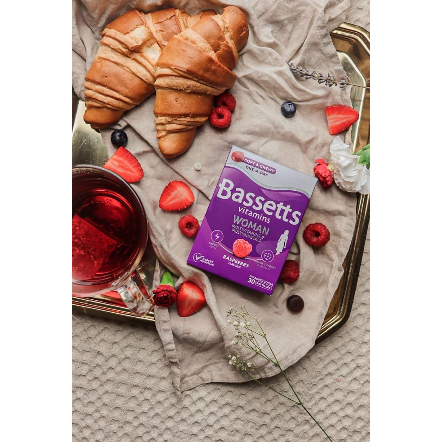 Bassetts Vitamins Woman Multivitamins & Multiminerals Raspberry Flavour 30 Gummy Pastilles