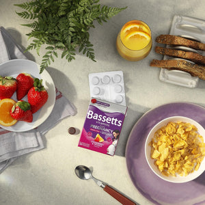 Bassetts Vitamins Pregnancy Omega-3 DHA Multivitamins & Multiminerals Strawberry & Orange Flavour 30 Gummy Pastilles