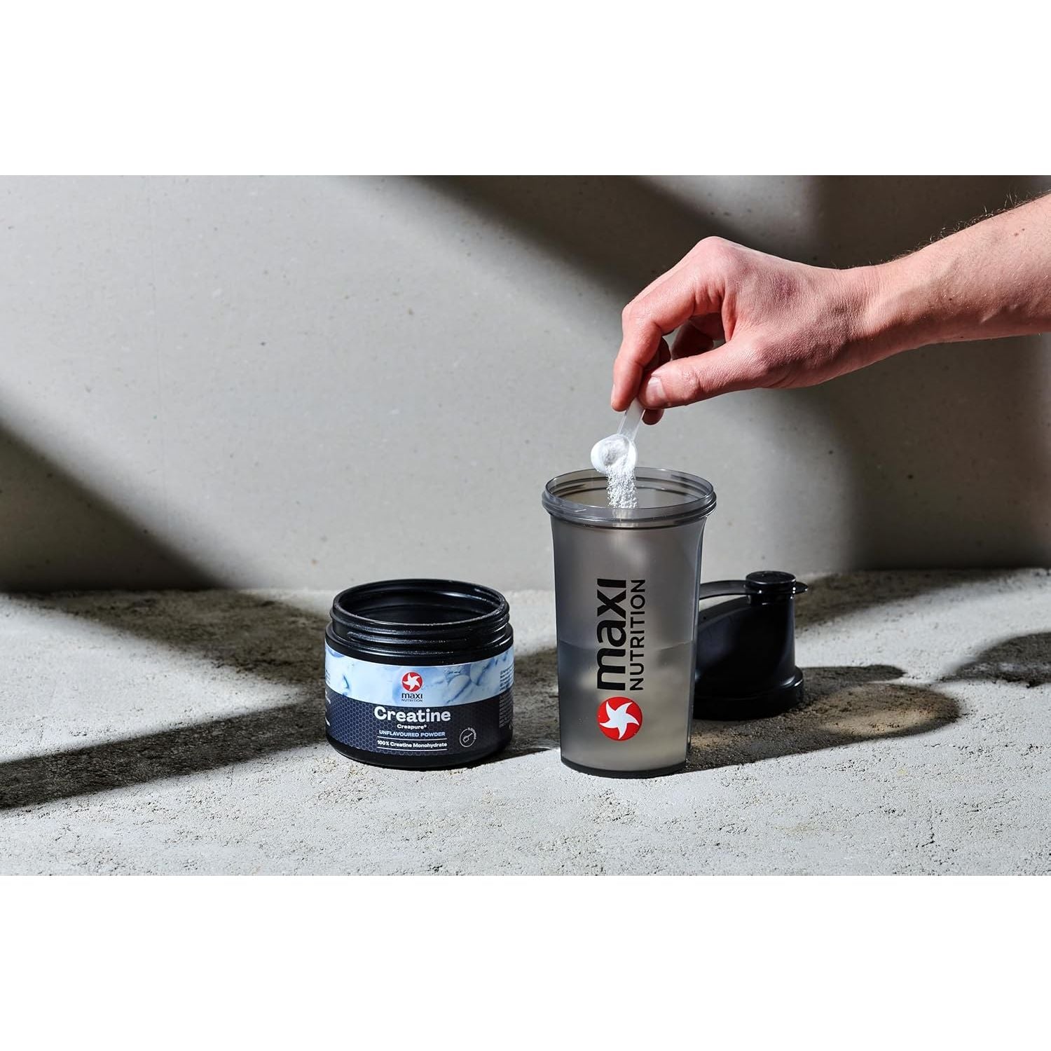 Maxinutrition 100 Percent Creatine Monohydrate, (Creapure) 250G, High Dose and Pure Creatine Powder for Maximum Performance during Your Training, Unflavoured
