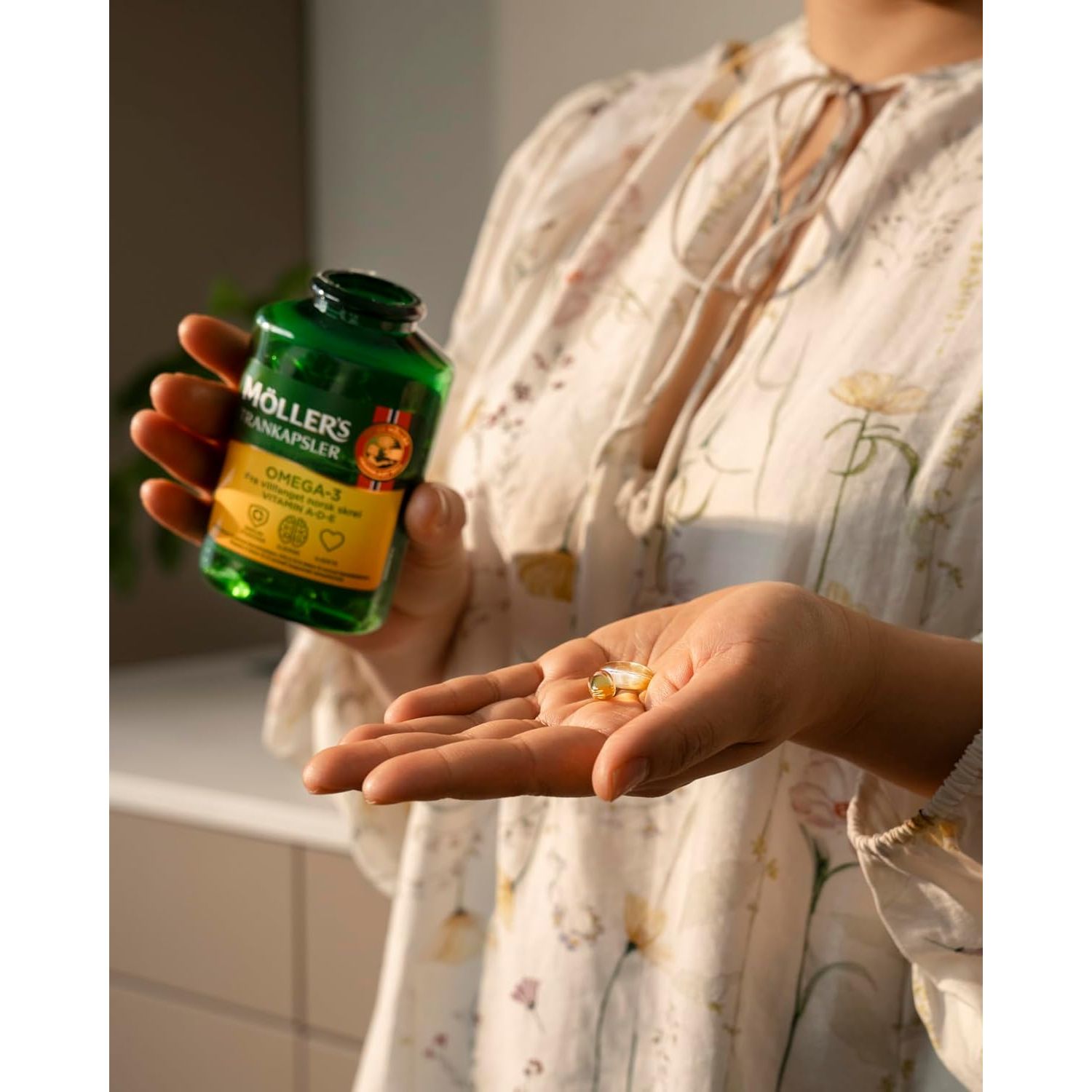 Moller’S ® | Cod Liver Oil Capsules | Omega 3 Fatty Acids DHA & EPA, Contains Vitamin A, D & E, Supports Immune System, Heart Function, Brain Function & Vision | 160 Units