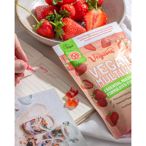 Vegums Multivitamin for Vegans – Natural Vegan Gummy Vitamins with B12, D3, Iodine & Selenium – Sugar-Free – Plastic-Free – 30 Gummies – Vegan Supplement for Adults & Kids