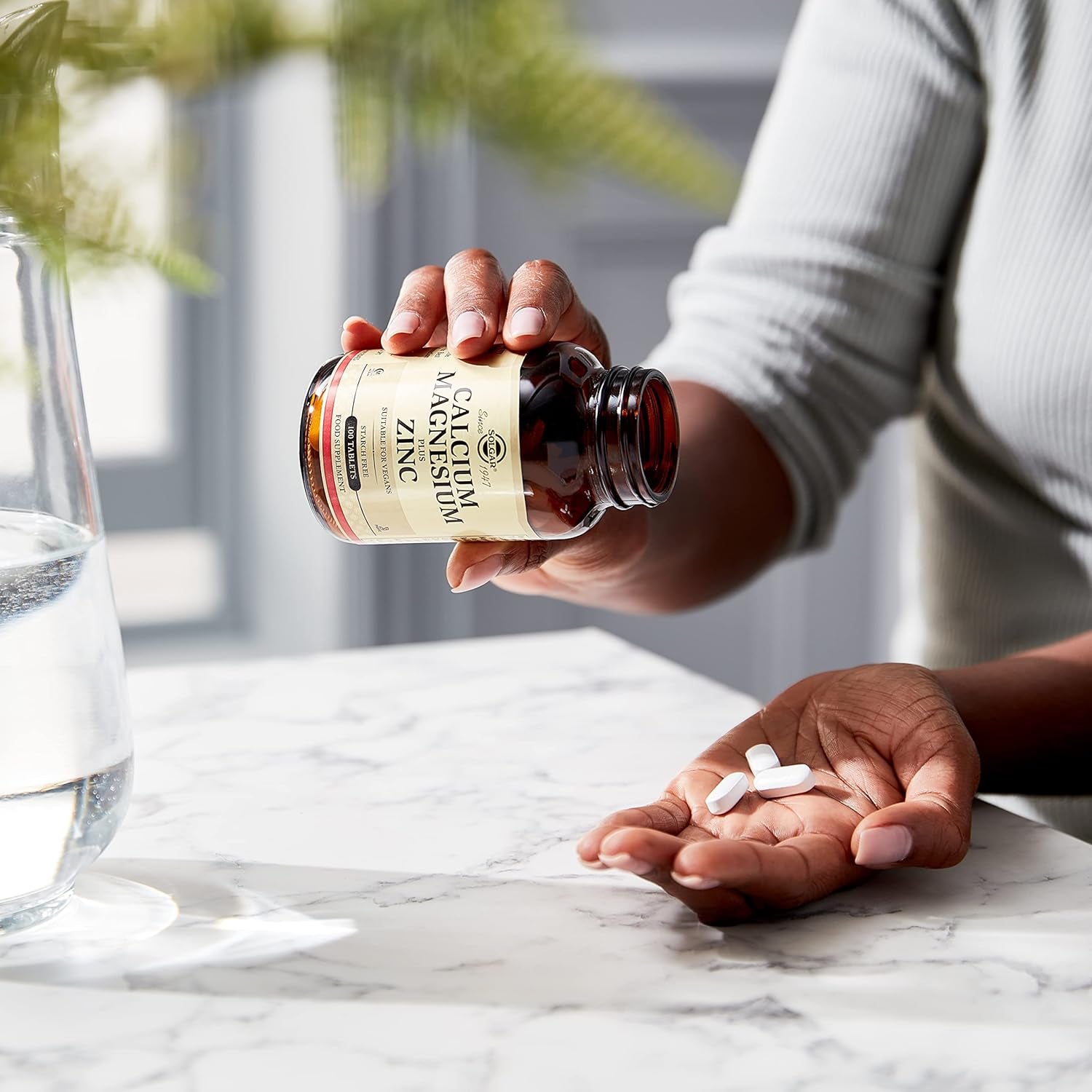 Solgar Calcium Magnesium plus Zinc Tablets - Pack of 250 - Healthy Bones, Teeth & Muscles - Supports Health of Nervous System - Vegan