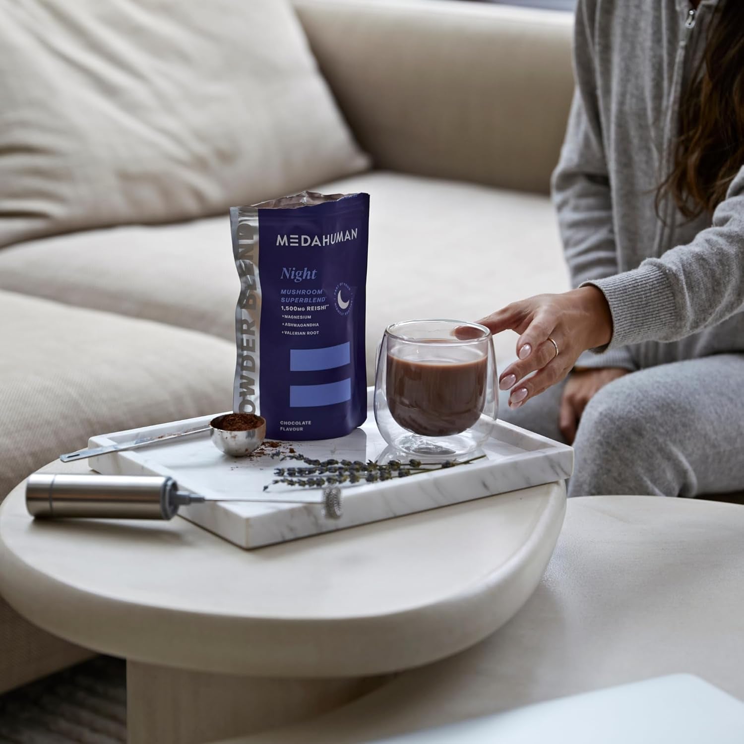 MEDAHUMAN® Night | Reishi Mushroom Powder (30 Servings) | Adaptogen Superblend Mushroom Supplement with Ashwagandha Powder, Valerian Root and Magnesium for a More Relaxed Sleep | Chocolate Flavour