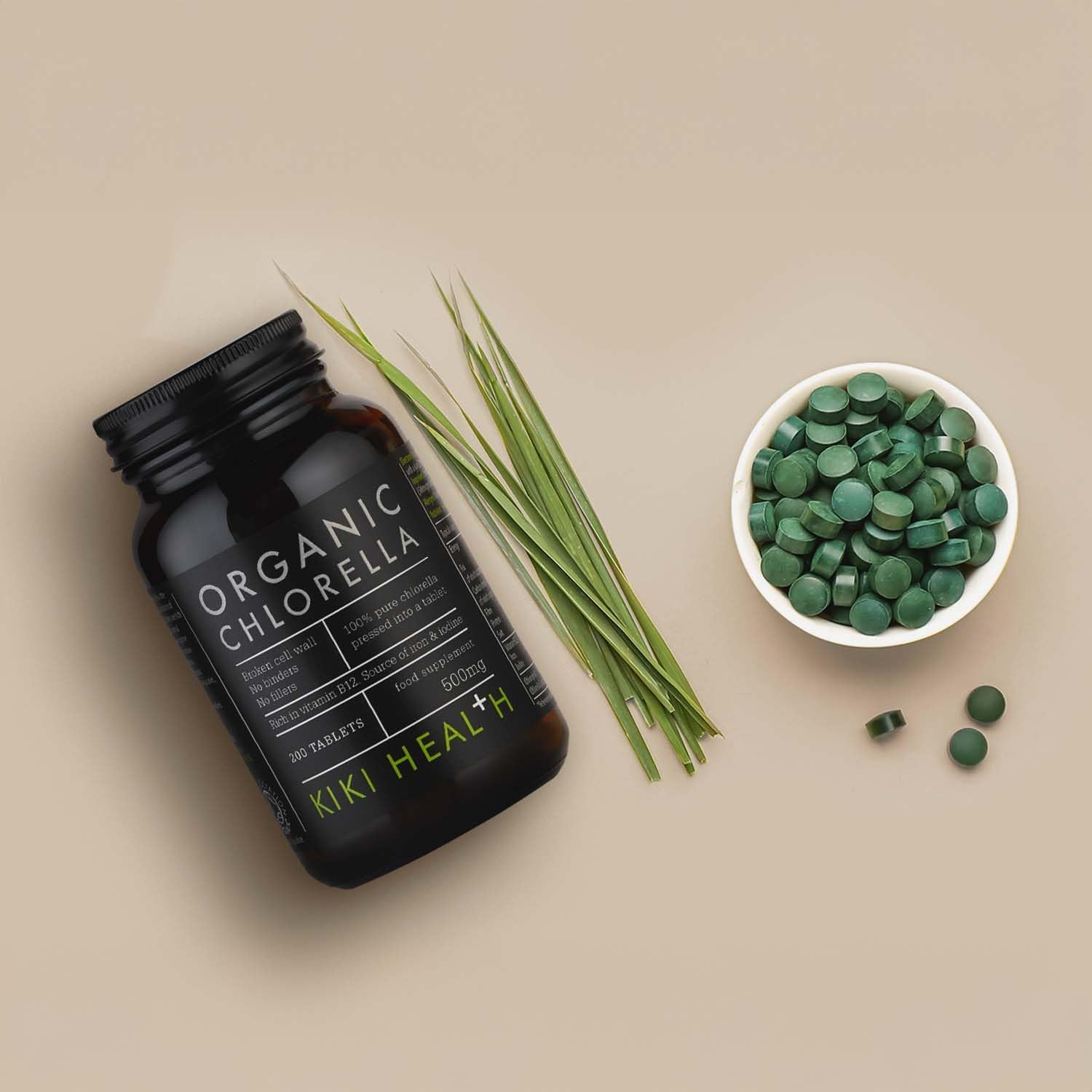 KIKI Health Organic Chlorella Tablets | 100% Organic Chlorella - Digestive, Immune, & Brain Health | Natural Source of Vegan Protein & Vitamins | Superfood for Detox Support, 200 Tablets (500Mg)