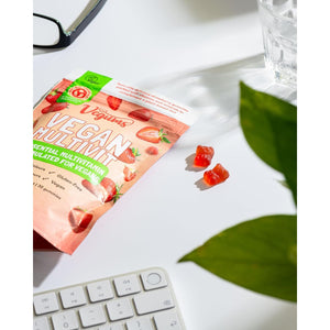 Vegums Multivitamin for Vegans – Natural Vegan Gummy Vitamins with B12, D3, Iodine & Selenium – Sugar-Free – Plastic-Free – 30 Gummies – Vegan Supplement for Adults & Kids