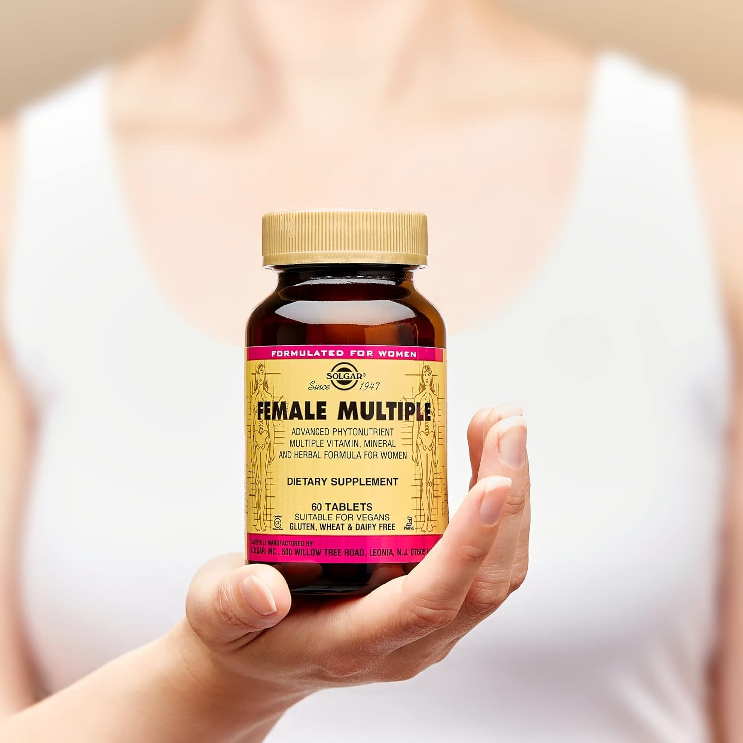 Solgar Female Multiple Tablets - Pack of 120 - to Support Healthy Blood Production and Fight Stress - with Vitamin B12, C, E, Iron and Zinc - Vegan